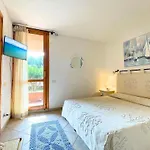 Domus Costa Smeralda Sardinian House *
