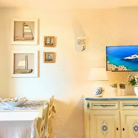 Σπίτι διακοπών Domus Costa Smeralda Sardinian House *
