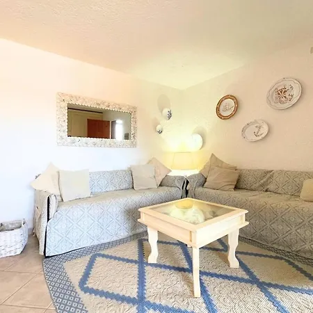 Domus Costa Smeralda Sardinian House Cugnana Verde