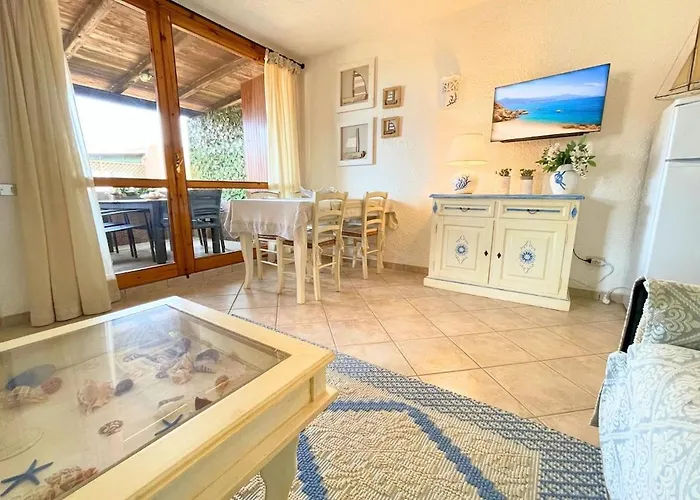 Domus Costa Smeralda Sardinian House *